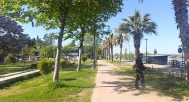 Birecik'te Sahil Yolu ve Parklarda Estetik Düzenleme Çalışmaları Devam Ediyor