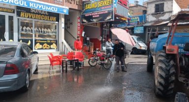 Birecik'te Temizlik Ekipleri Merkez ve Kırsalda Çalışmalara Devam Ediyor