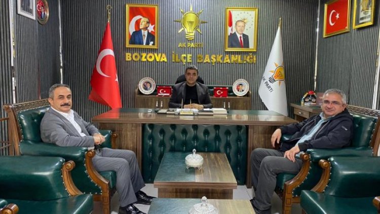 Bozova AK Parti'de Gençler ve Akademisyenlerden İlçe Başkanına Ziyaret