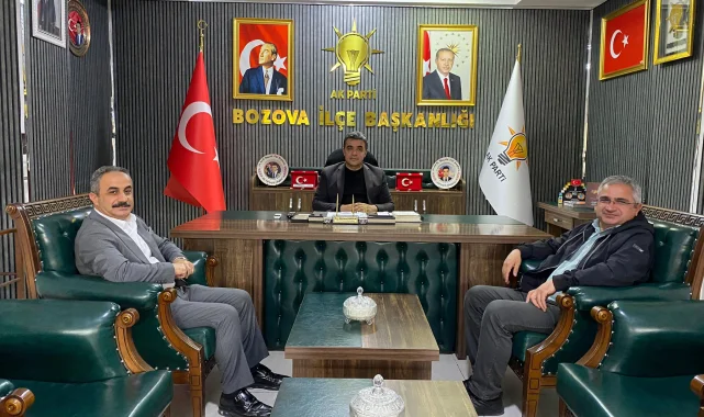 Bozova AK Parti'de Gençler ve Akademisyenlerden İlçe Başkanına Ziyaret