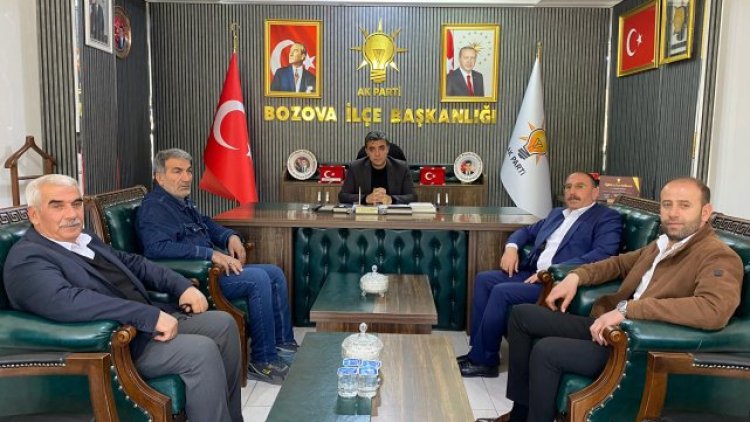 Bozova Belediye Meclis Üyeleri İlçe Başkanını Ziyaret Etti
