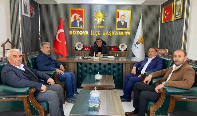 Bozova Belediye Meclis Üyeleri İlçe Başkanını Ziyaret Etti