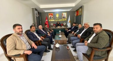 Büyükşehir Belediye Meclis Üyesi Ali Ekinci, Bozova İlçe Başkanlığını Ziyaret Etti