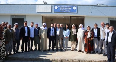 Ceylanpınar Belediye Eşbaşkanları Yukarıkarataş'ta Halkla Buluştu