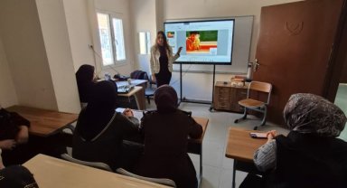 Ceylanpınar'da Kadınlara Özgül Öğrenme Güçlüğü ve Şiddet Konularında Eğitim Verildi