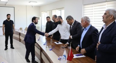 Ceylanpınar'da Muhtarlarla Hizmet Değerlendirme Toplantısı Yapıldı