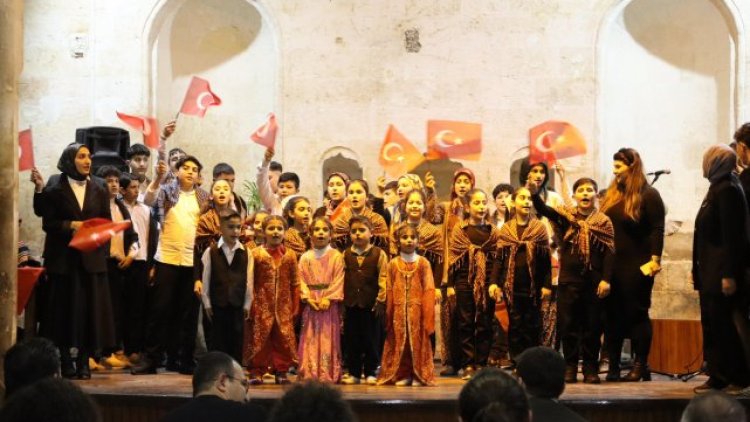Eyyübiye'de 'Nesilden Nesile Urfa'nın Kurtuluşu' Müzikali Sahnelendi
