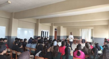 Eyyübiye'de Ortaokul Öğrencilerine Akran Nezaketi Eğitimi Verildi