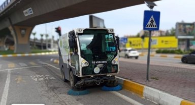 Haliliye'de Temizlik Seferberliği: Ekipler Dört Bir Yanda Sahada