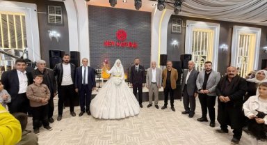 Hilvan'da Eşbaşkan Paydaş, Genç Çiftin Nikahını Kıydı