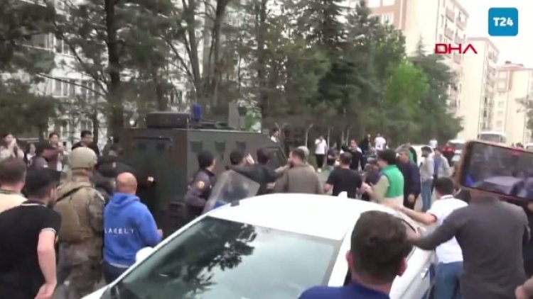 Kahramanmaraş'ta Okula Silahla Saldıran Şahıs Mersin'de Defnedildi