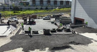 Karaköprü'de Yol Seferberliği: 12 Ekip Sahada Çalışıyor