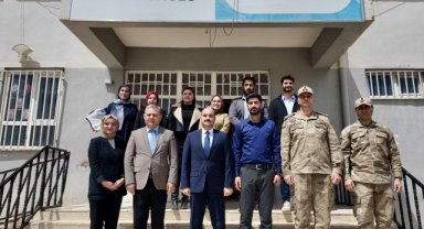 Kaymakam Altınöz Okulları Ziyaret Etti, Eğitim Faaliyetlerini Değerlendirdi