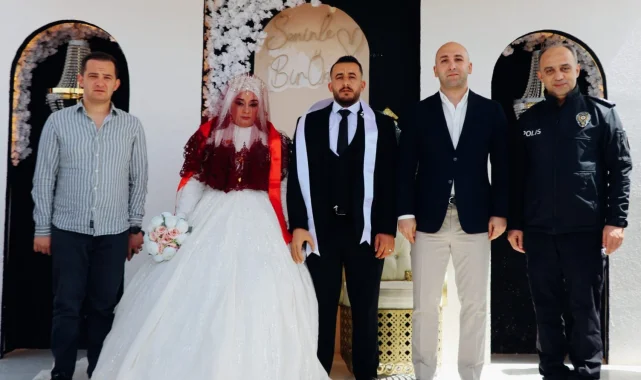Kaymakam Çakal, Gazi İbrahim İpek'in Düğününe Katıldı