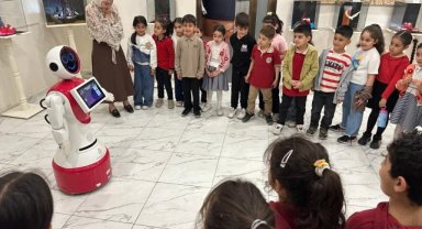 Mehmetçik İlkokulu Öğrencileri Karaköprü Bilim Merkezi'nde Uzayı Keşfetti