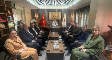 Milletvekili Cevheri ve MHP Karaköprü Başkanı Çelik'i Ziyaret Etti