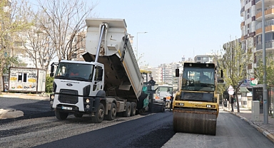 Şanlıurfa Büyükşehir Belediyesi’nden Karaköprü’de Yoğun Asfalt Mesaisi