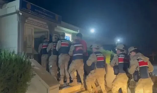 Şanlıurfa’da göçmen kaçakçılığı operasyonu: 18 organizatör hakkında işlem başlatıldı!