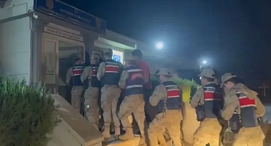Şanlıurfa’da göçmen kaçakçılığı operasyonu: 18 organizatör hakkında işlem başlatıldı!