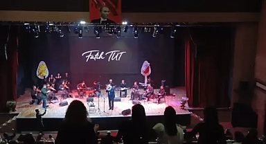 Şanlıurfa’da Mehmet Fatih Tut Konseri Yoğun İlgi Gördü