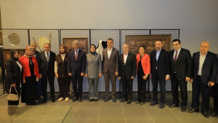 Şanlıurfa Kültür Yolu Festivali Açıldı, Milletvekili Yazmacı Müzeleri Ziyaret Etti