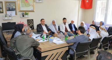 Şanlıurfa Milletvekili Yazmacı, Eyyübiye'de Muhtarla Buluştu