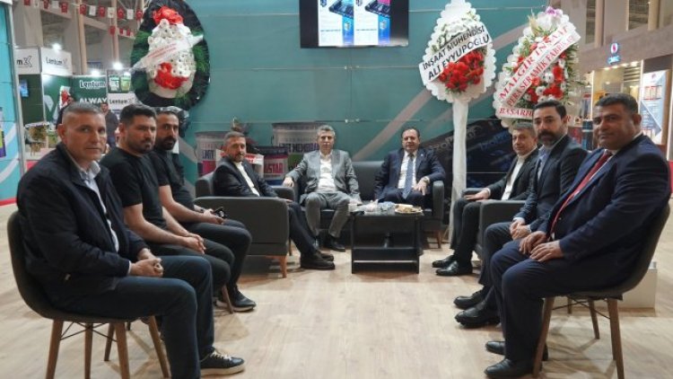 Şanlıurfa TSO Yönetimi İnşaat Fuarı'nda Yenilikçi Yapı Ürünlerini İnceledi