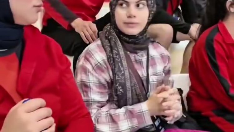 Şanlıurfa'da Badminton Grup Müsabakaları Başladı