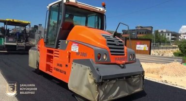 Şanlıurfa'da Buluntu Hoca Bulvarı'nda Asfalt Atağı Sürüyor