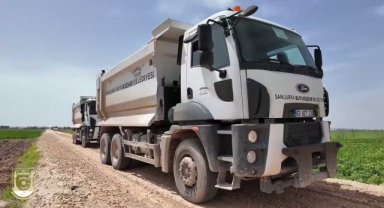 Şanlıurfa'da Suruç'un Ulaşımı Modernleşiyor: Atlılar-Deniz Yolu Asfalt Hazırlığı Tamamlanıyor