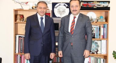 Vali Hasan Işıldak, Cumhurbaşkanlığı Personel ve Prensipler Genel Müdürü Bilal Şentürk'ü Ziyaret Etti