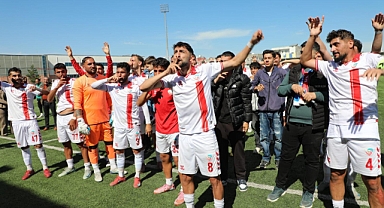 Viranşehir Belediyespor, Siverek Belediyespor’u 2-0 Mağlup Etti