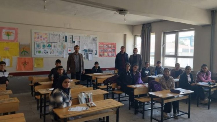 Viranşehir'de DYK Kapsamında Okul Ziyaretleri Gerçekleştirildi