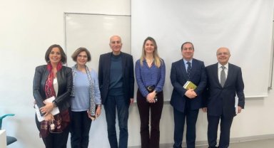 Yeditepe Üniversitesi Hocalarıyla Mahfi Eğilmez Buluştu