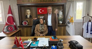 Yeniden Refah'tan AK Parti'ye Geçen Güler Arslan, Halfeti Mahalle Başkanlığı Görevine Başladı