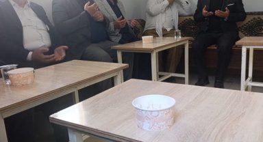 AK Parti Halfeti İlçe Başkanlığı'ndan Demir Ailesine Taziye Ziyareti