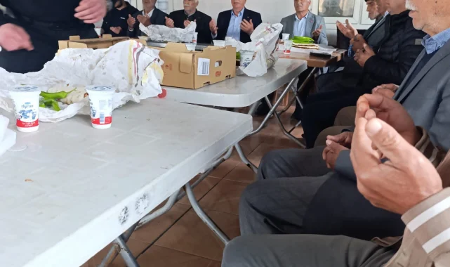 AK Parti Halfeti'den Çakmak Ailesine Taziye Ziyareti