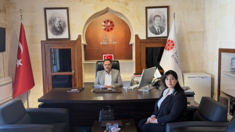 AK Parti Karaköprü Tanıtım Başkanı, İletişim Başkanlığı Bölge Müdürü'nü Ziyaret Etti