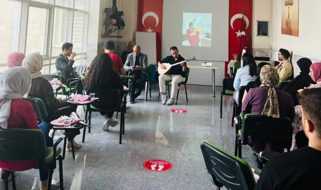 Akçakale Devlet Hastanesi'nde Ebeler Günü Coşkusu