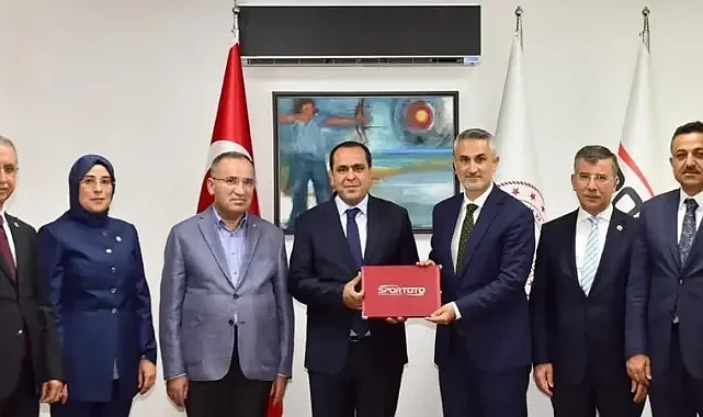 Birecik’e dev spor yatırımı: 1500 kişilik salon ve 15 saha!