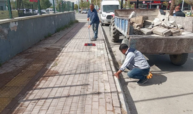 Birecik'te Fırtına Sonrası Kaldırım ve Yol Onarımları Devam Ediyor