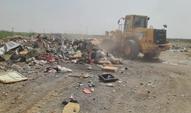 Ceylanpınar'da Sınır Hattı Vahşi Çöp Alanından Temizlendi