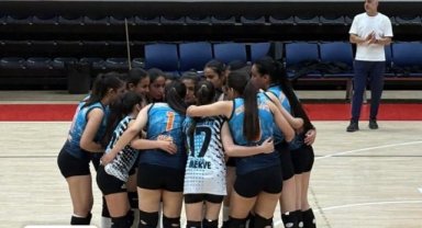 Haliliye Belediyespor Yıldız Kızlar Takımı Grup Maçlarında Galip Geldi