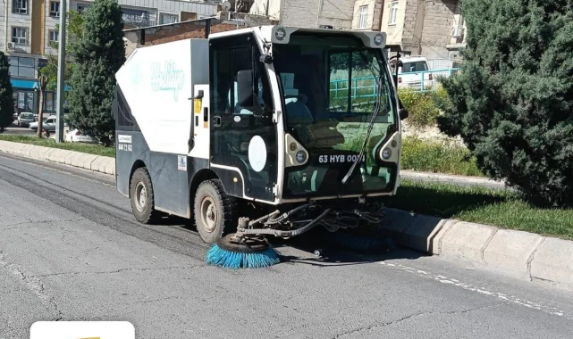 Haliliye'de Temizlik Çalışmaları Dört Bir Yanda Sürüyor