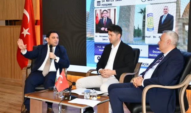 Harran Üniversitesi'nde 'Şehir Neyi Hatırlar?' Programı Düzenlendi