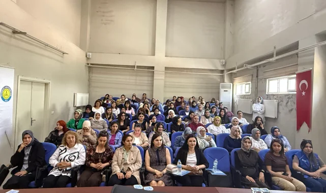 Hilvan'da Kadın Sağlığı Semineri Düzenlendi