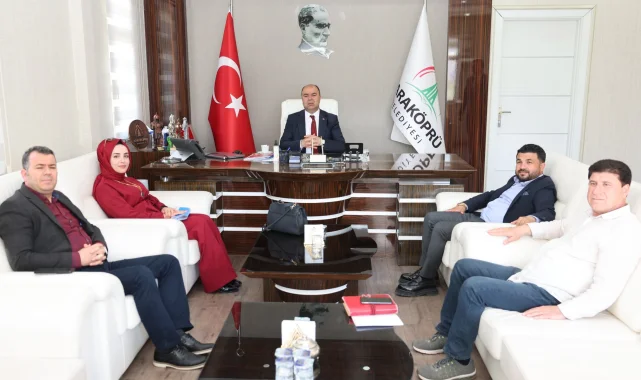 Karaköprü Belediye Başkanı Nihat Çiftçi'den Geri Dönüşüm Tesisi Yöneticilerine Ziyaret