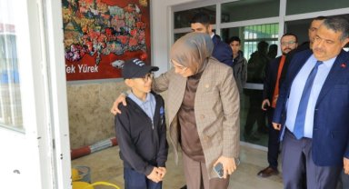 Milletvekilleri Siverek'te Okulları Ziyaret Etti, Eğitim Camiasıyla Buluştu