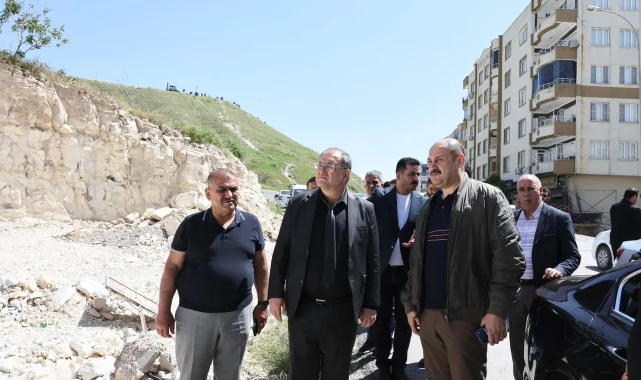 Şanlıurfa'da Birecik'te Yol Çalışmaları İncelemesi: Gülpınar Saha Ziyareti Gerçekleştirdi