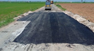 Şanlıurfa'da Yağışların Bozduğu Yollar Hızla Onarılıyor